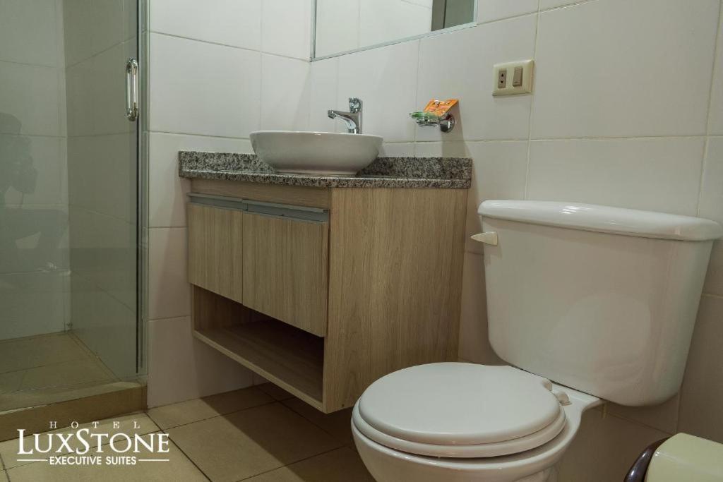 Luxstone Executive & Suites La Paz Exterior photo