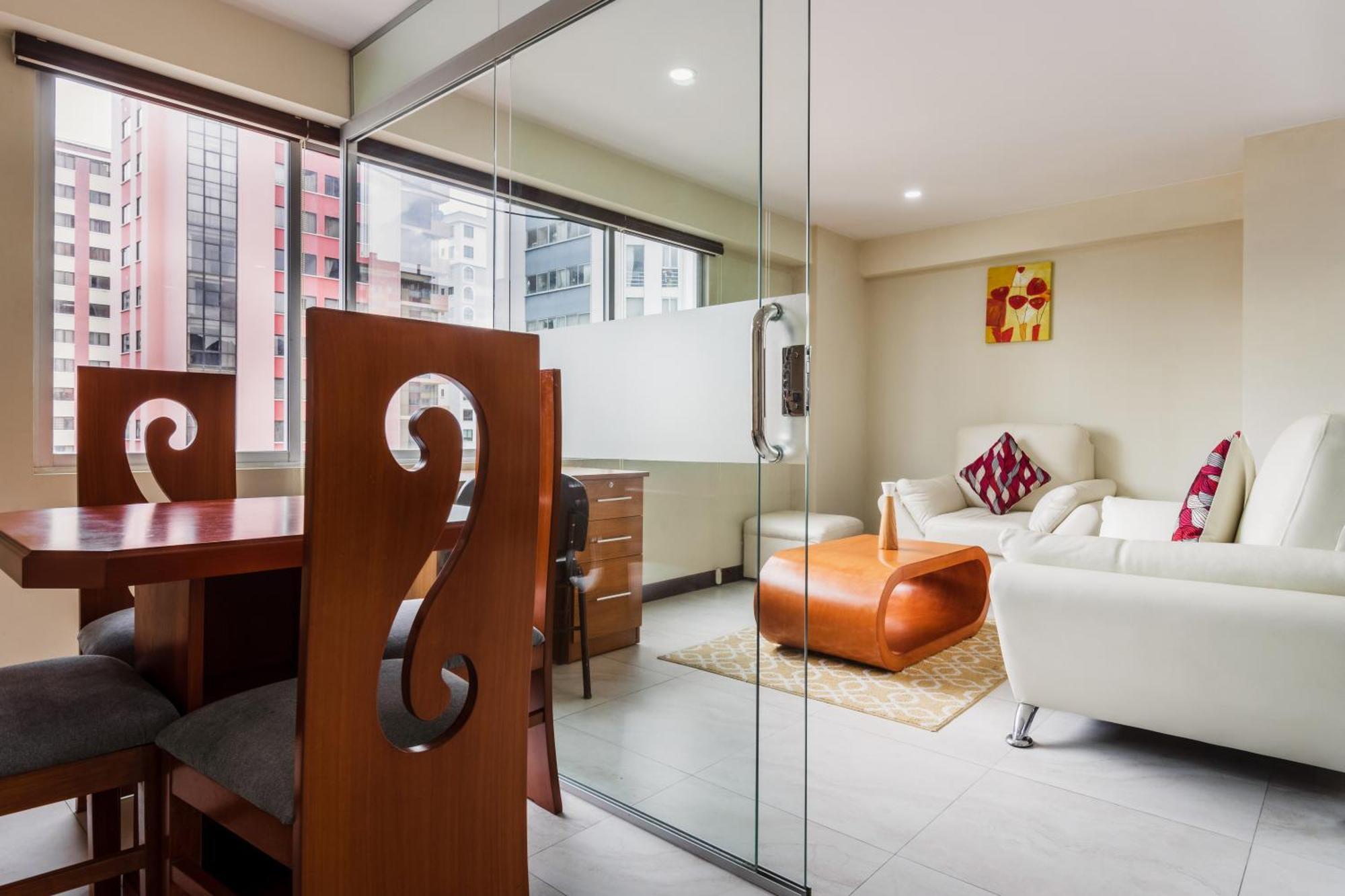 Luxstone Executive & Suites La Paz Exterior photo